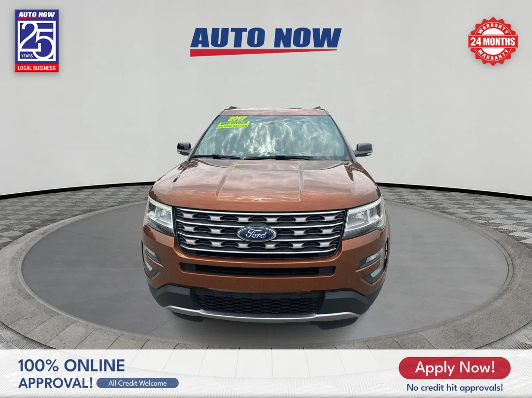 Used 2017 Canyon Ridge Metallic Ford XLT image 2