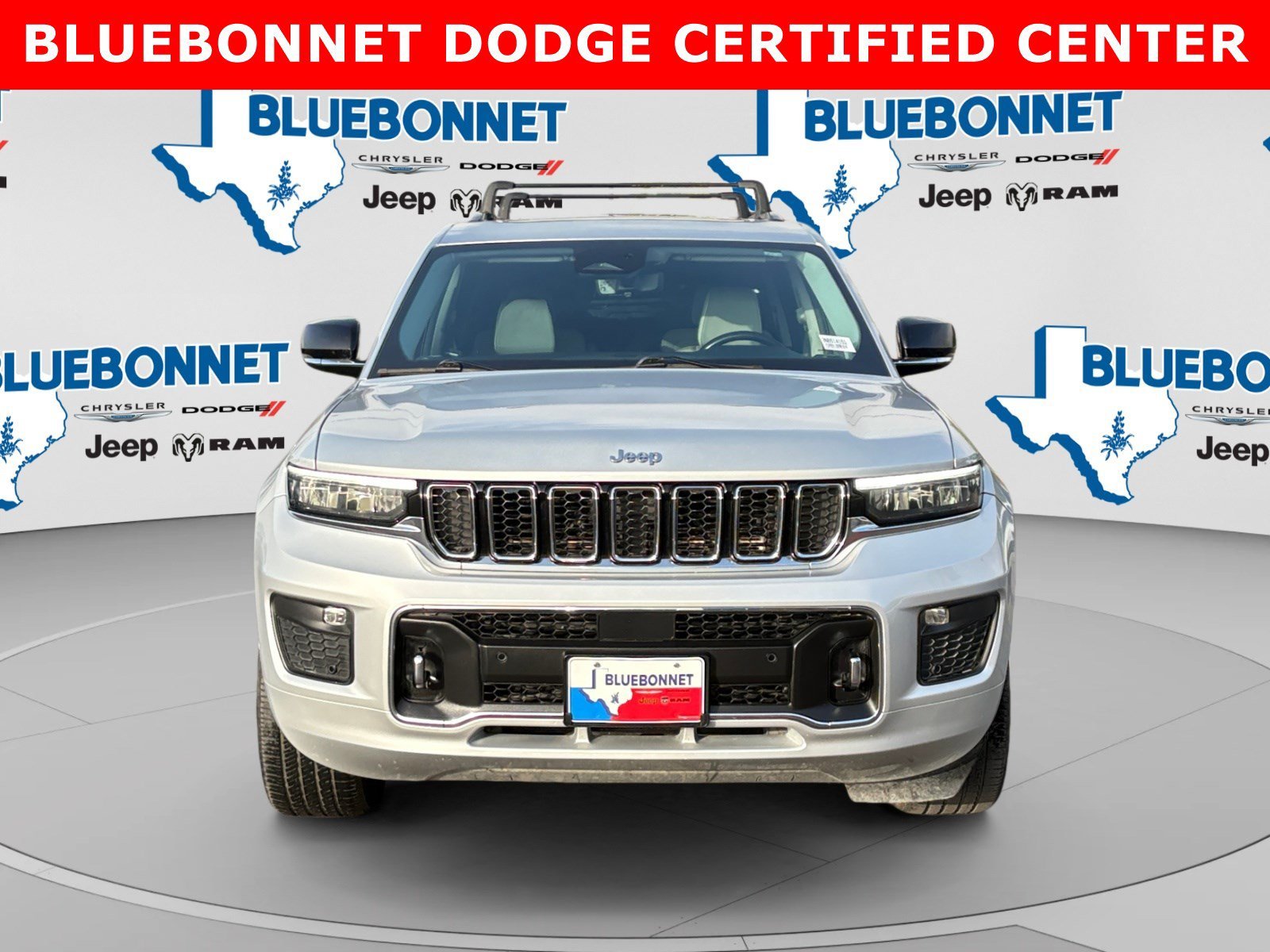 Certified Used 2022 Silver Zynith Jeep Overland image 2