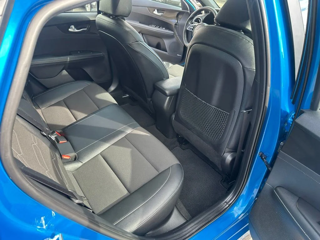 Used 2023 Blue Kia GT-Line image 28