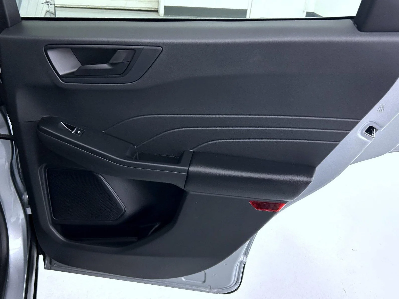 Used 2023 Silver Ford Active image 17
