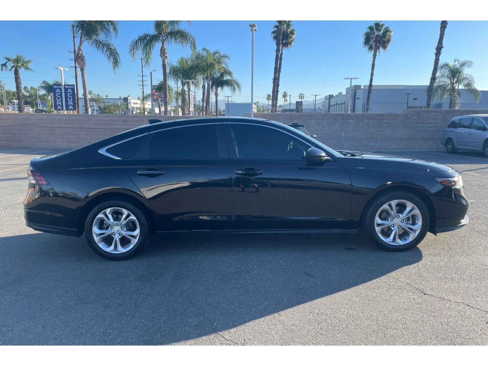 Used 2023 Crystal Black Pearl Honda LX image 6