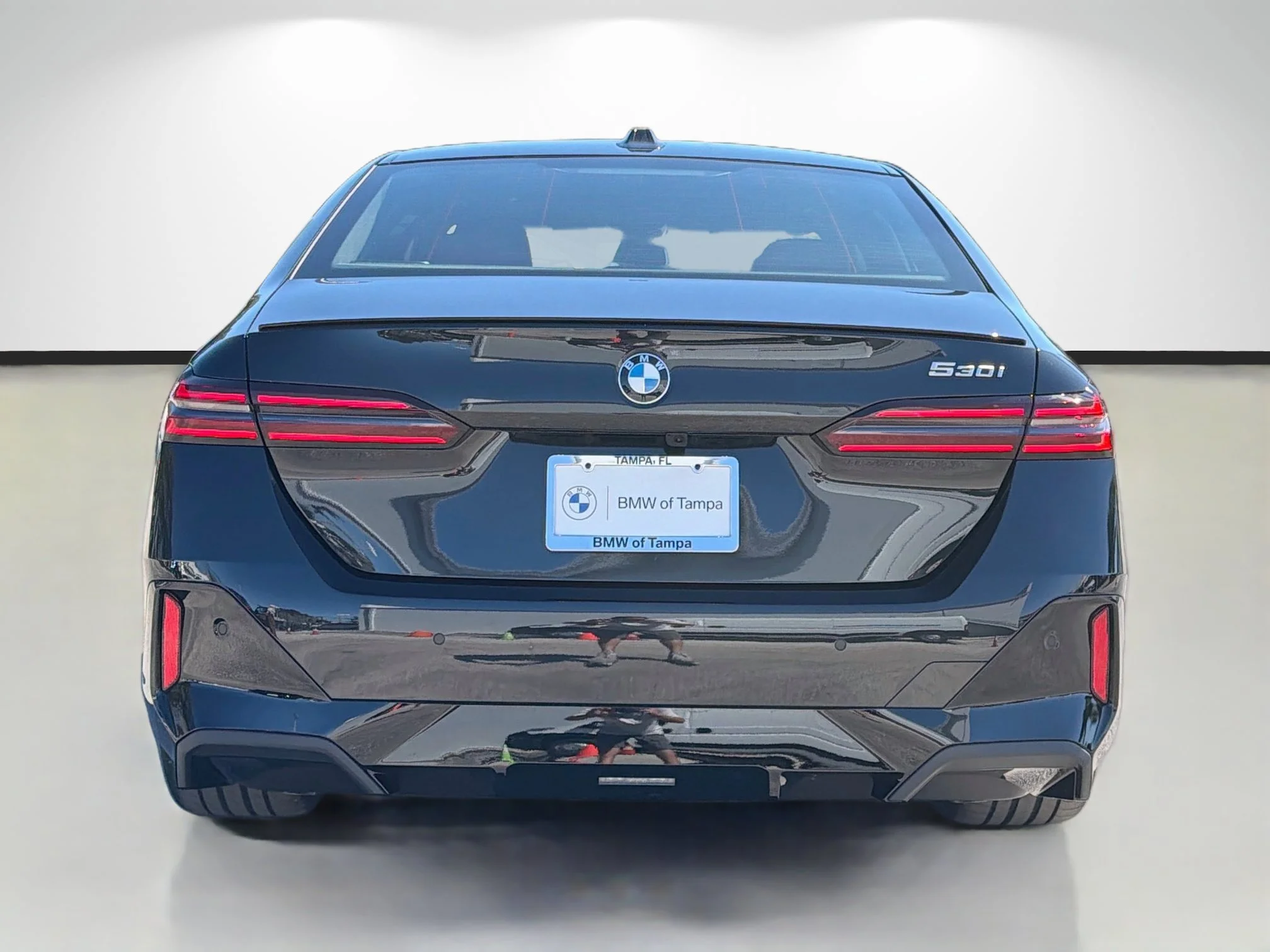 New 2027 Black Sapphire Metallic BMW 530i image 4