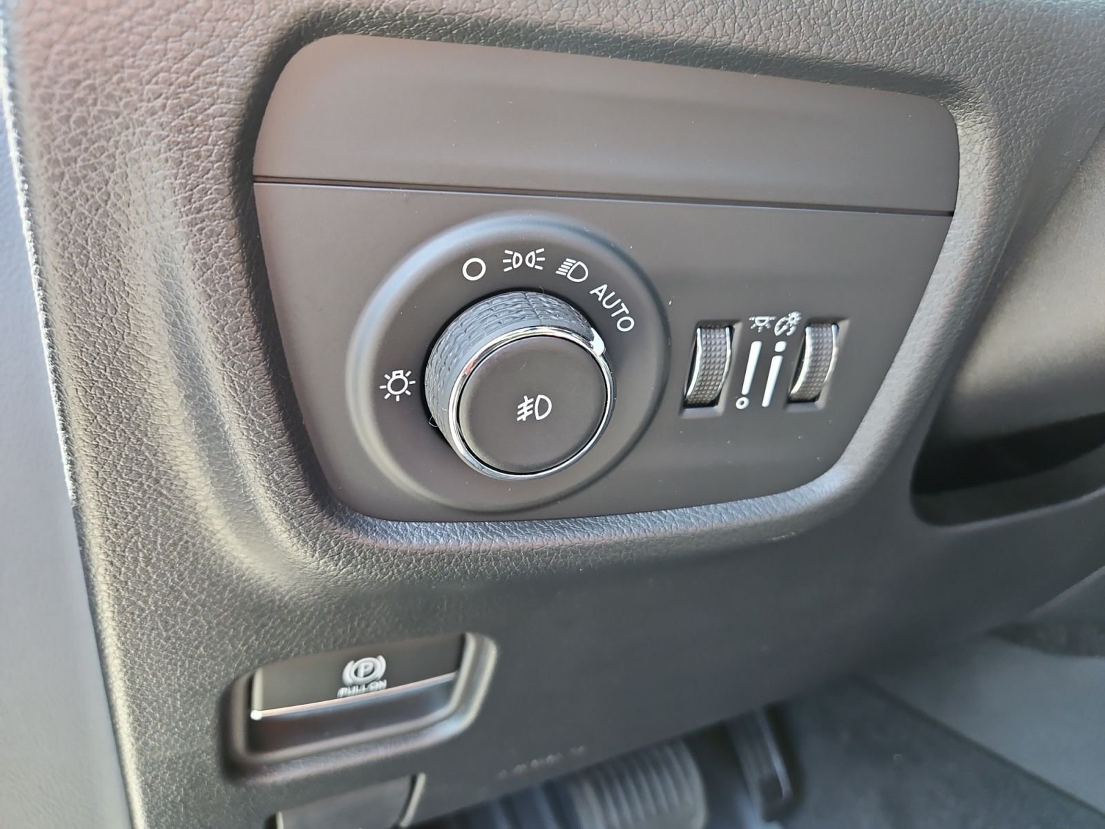 Used 2025 Red Jeep Limited image 22