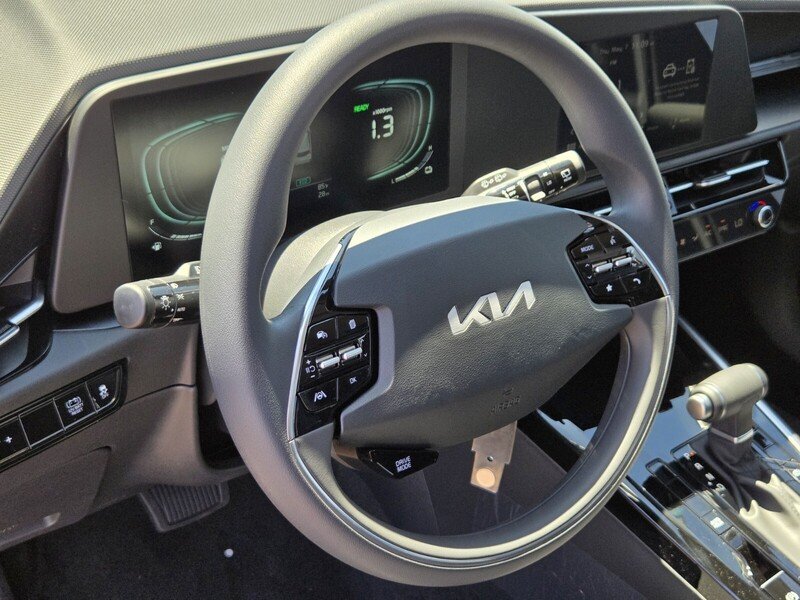 New 2026 Interstellar Gray Kia LX image 10
