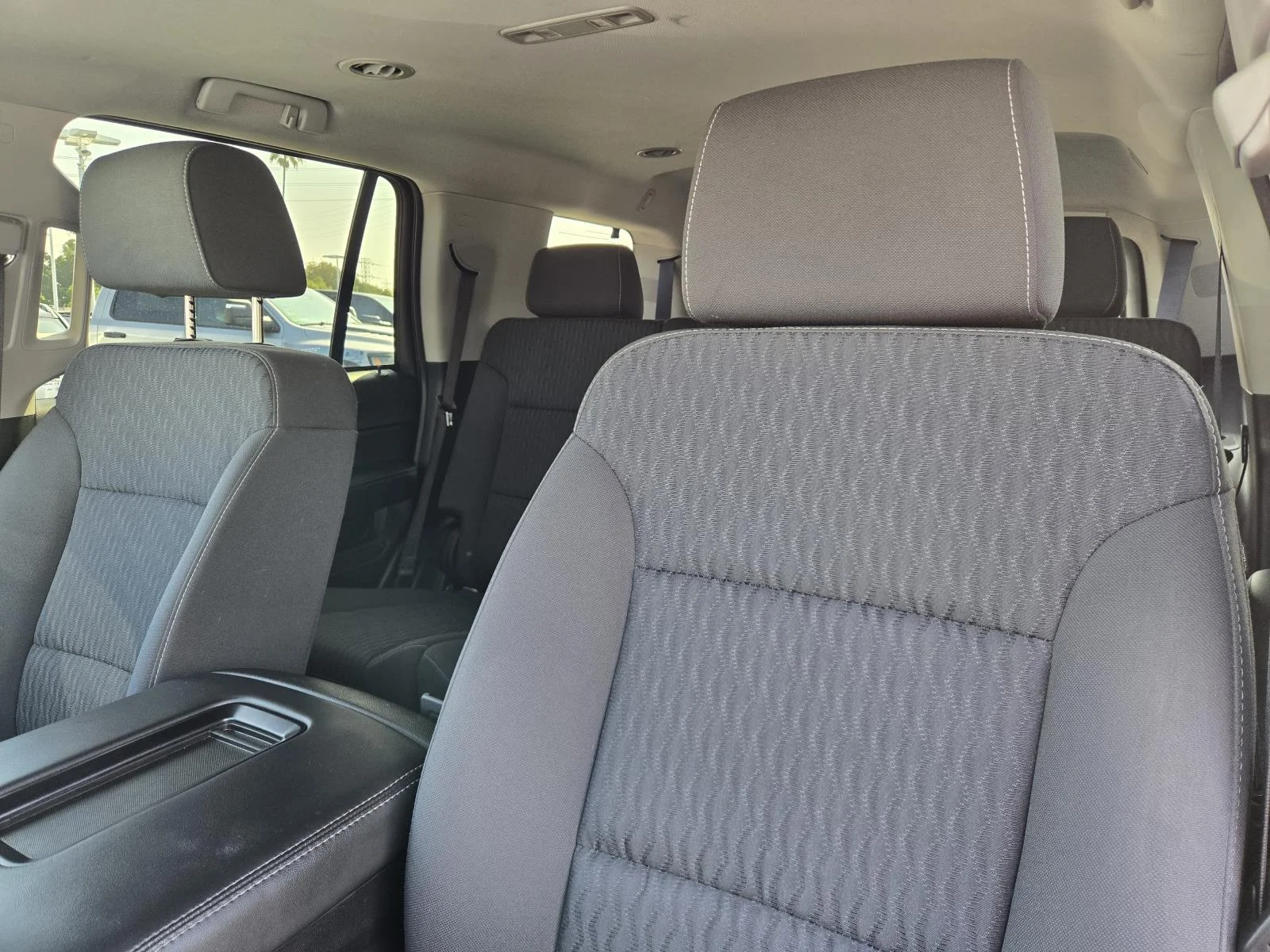 Used 2020 Summit White Chevrolet 2WD 4dr LS image 19