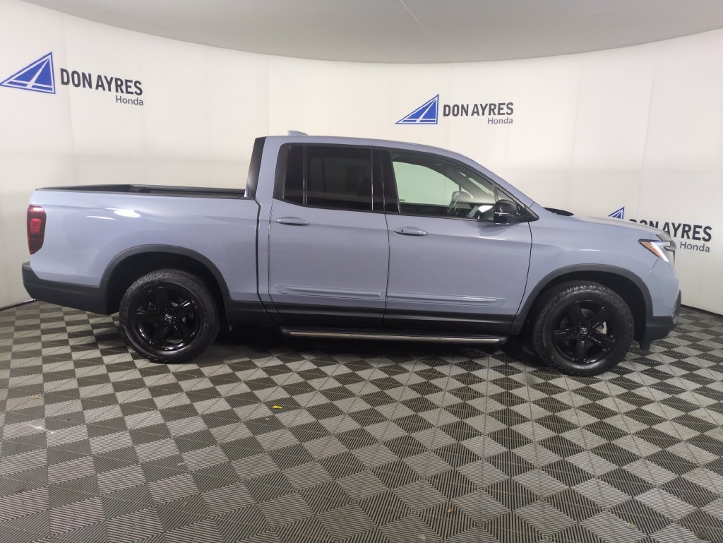 2023 Honda Ridgeline Black Edition - Photo 7