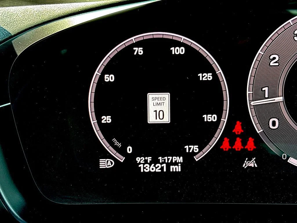 Used 2024 GRAY Porsche Coupe image 38