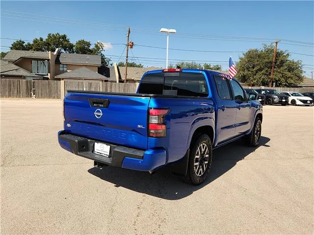 Used 2025 RCF Bluestone Nissan SL 4x2 Crew Cab 5 ft. box 126 in. WB image 4
