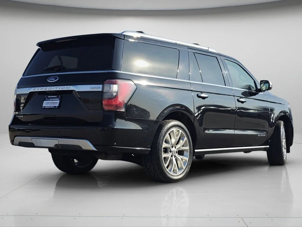 Used 2018 Shadow Black Ford Platinum image 27