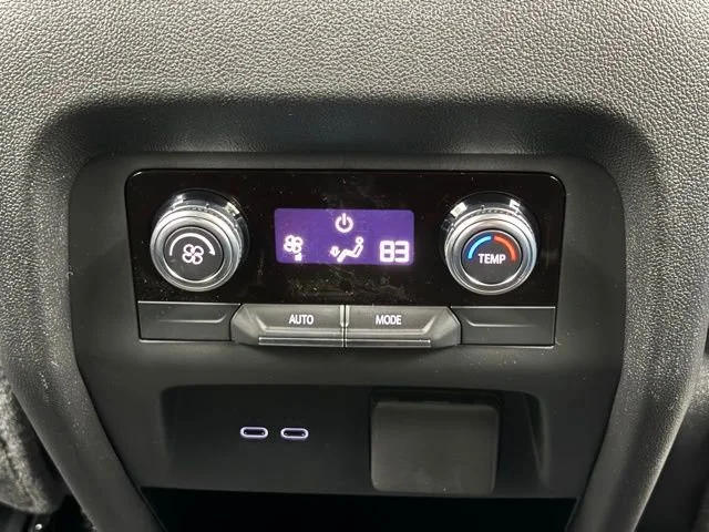 2026 GMC Acadia Elevation - Photo 7