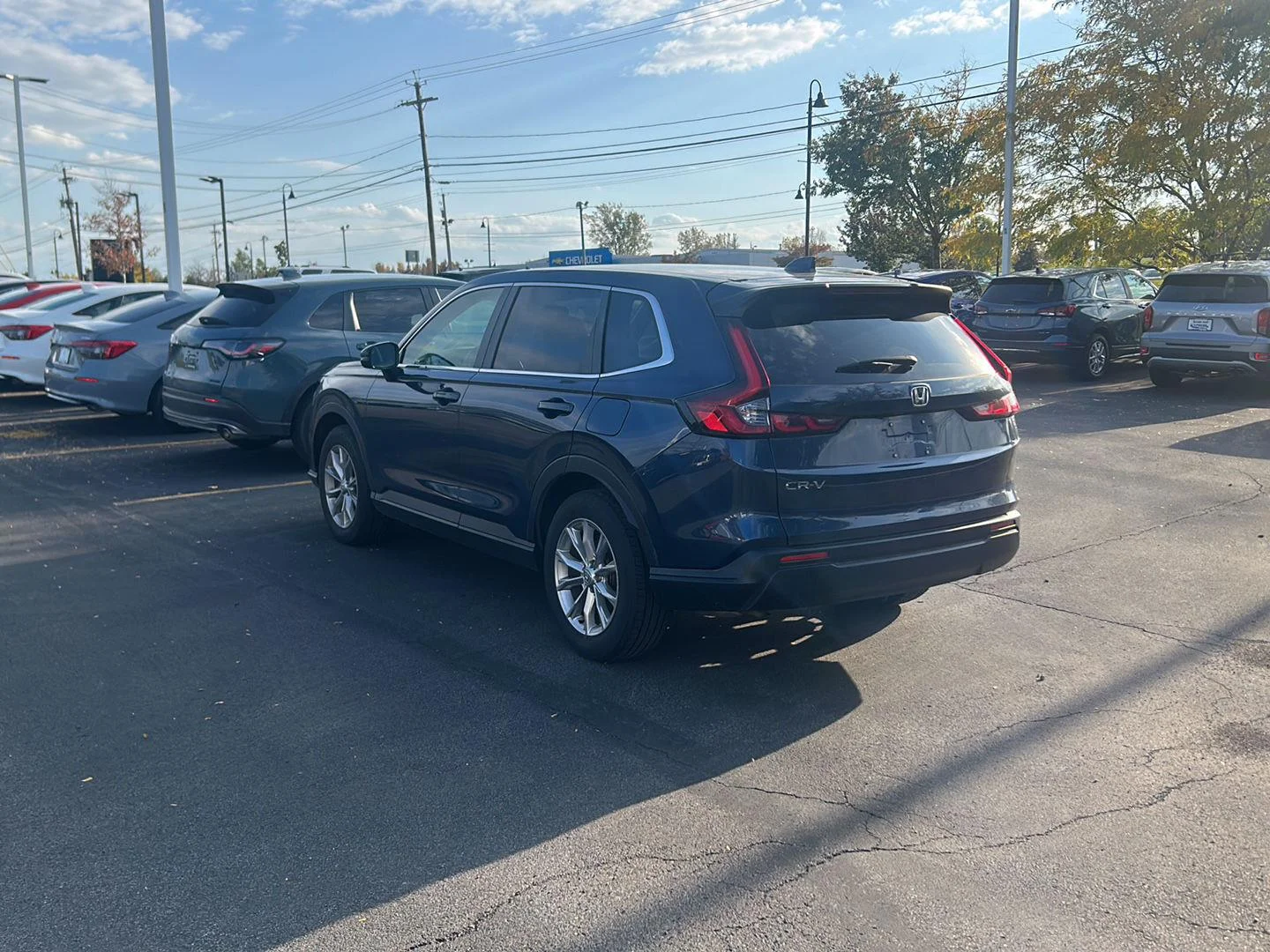 Used 2025 Canyon River Blue Metallic Honda EX image 5