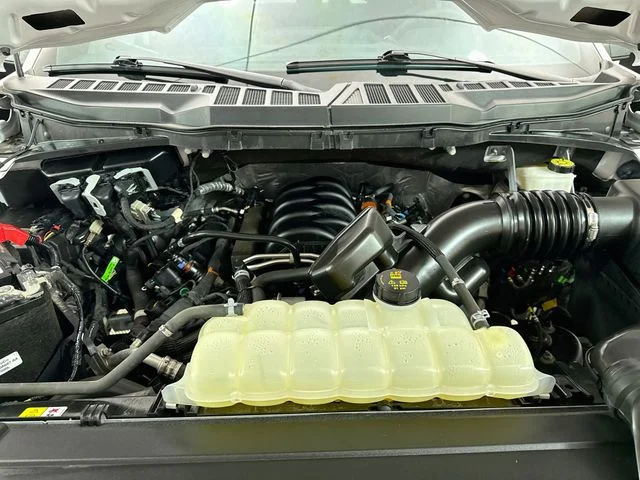 Certified Used 2023 Oxford White Ford XL image 28