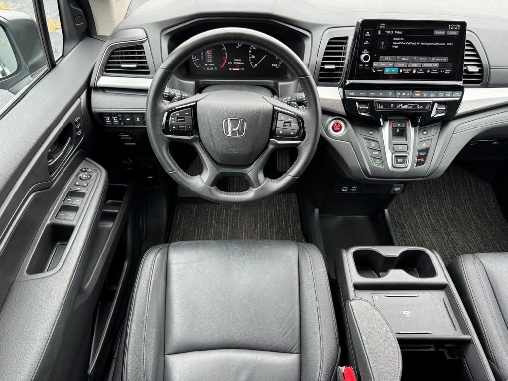 Used 2025 Black Honda EX-L image 11