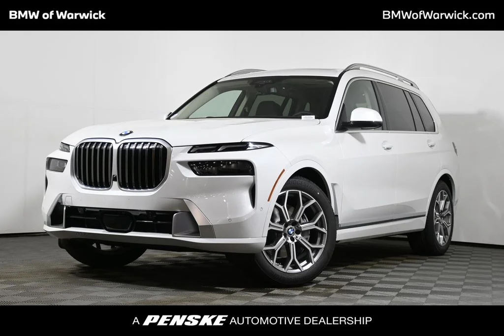 Used 2027 White BMW xDrive40i image 1