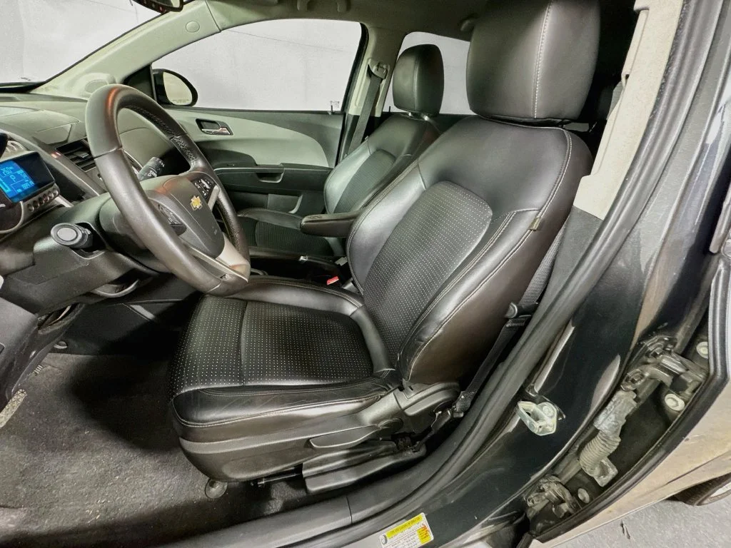 Used 2015 Gray Chevrolet LTZ image 24