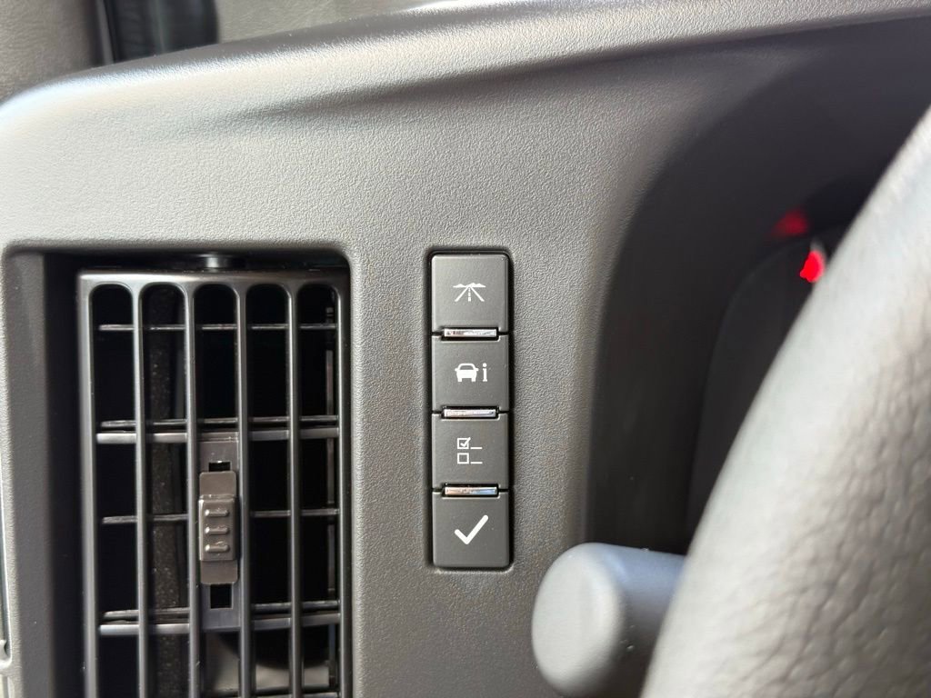 2025 Chevrolet Express Cargo Work Van - Photo 22
