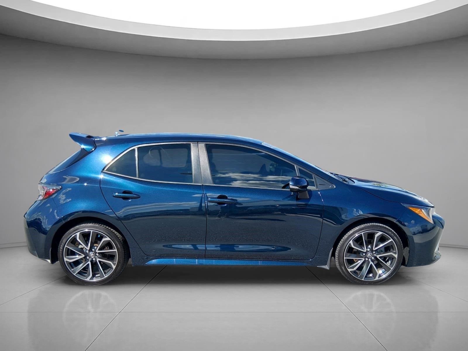Used 2022 Galactic Aqua Mica TOYOTA XSE image 6