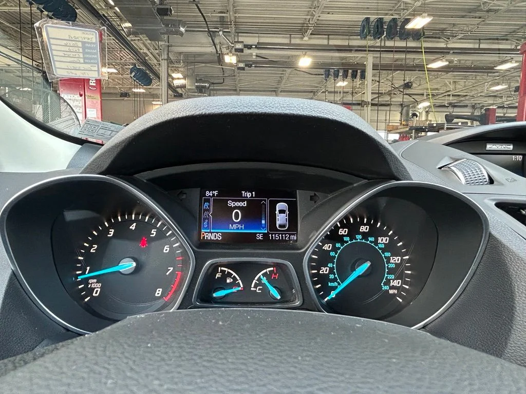 Used 2016 Gray Ford SE image 17
