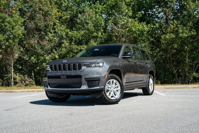 2025 Jeep Grand Cherokee L Laredo