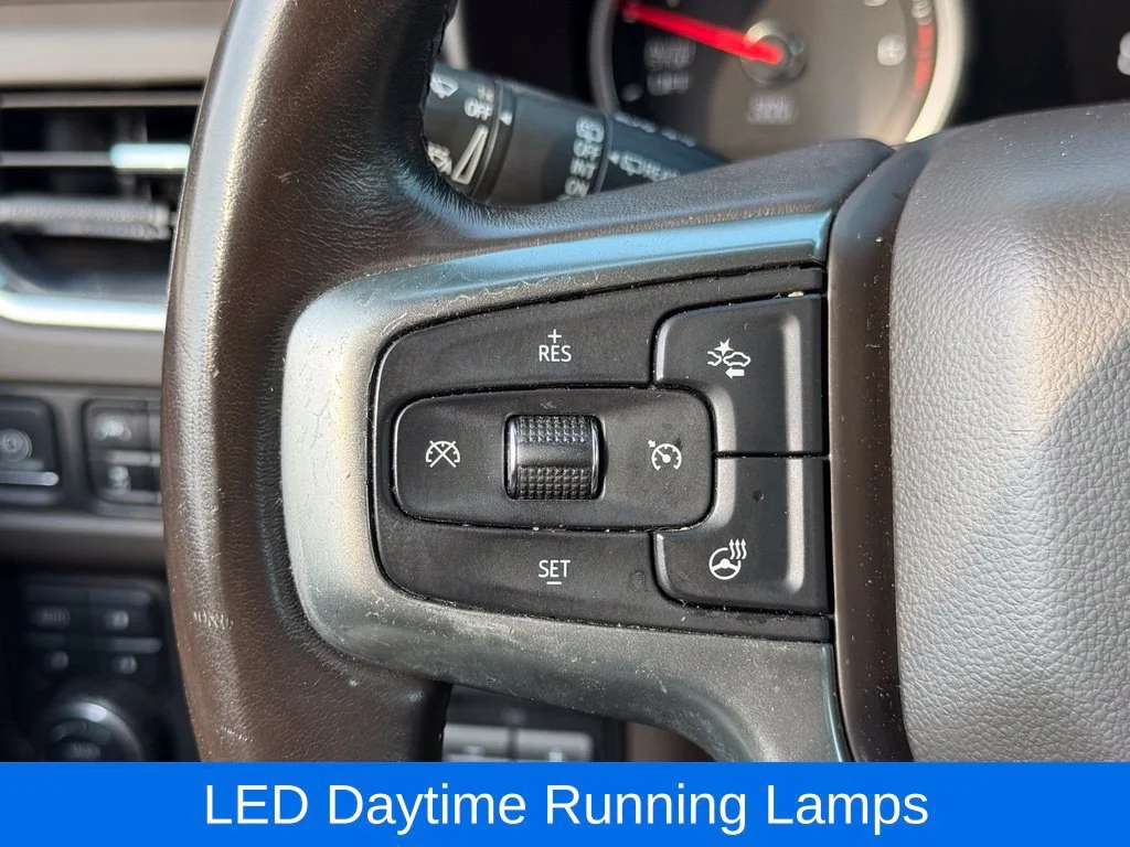 Used 2021 BLACK Chevrolet Z71 image 34