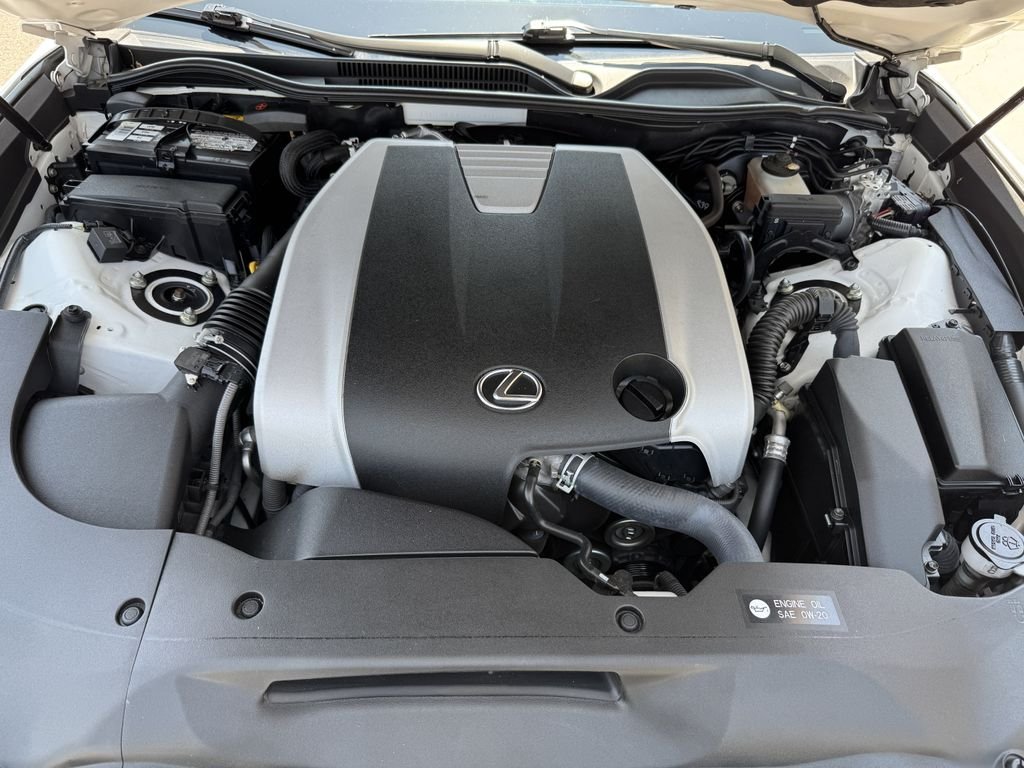 Used 2016 White Lexus 300 image 14