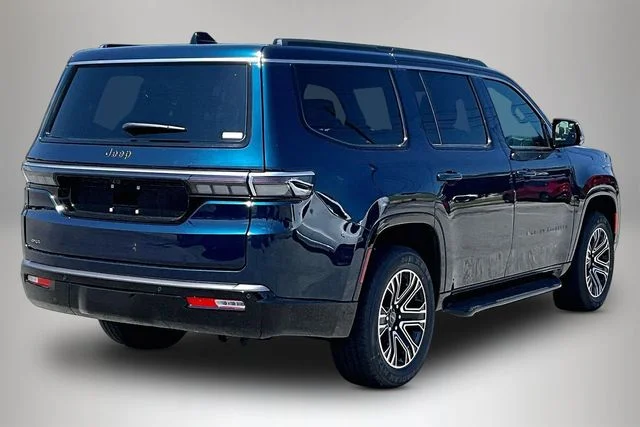 New 2026 Jeep Grand Wagoneer 4D Sport Utility