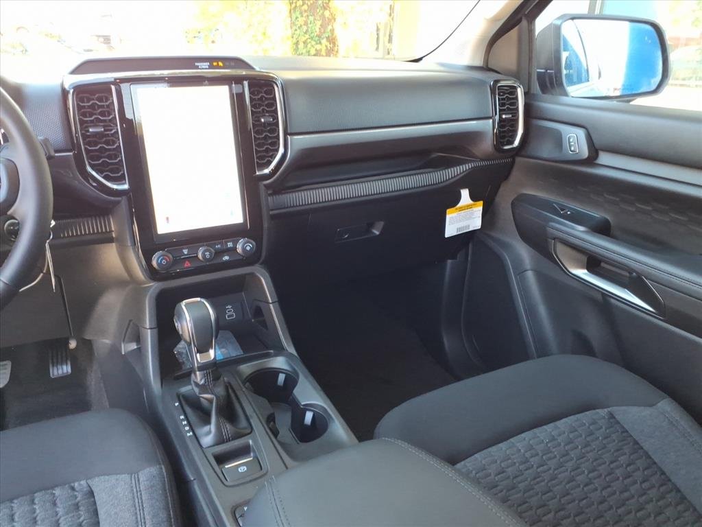 2025 Ford Ranger XLT - Photo 12