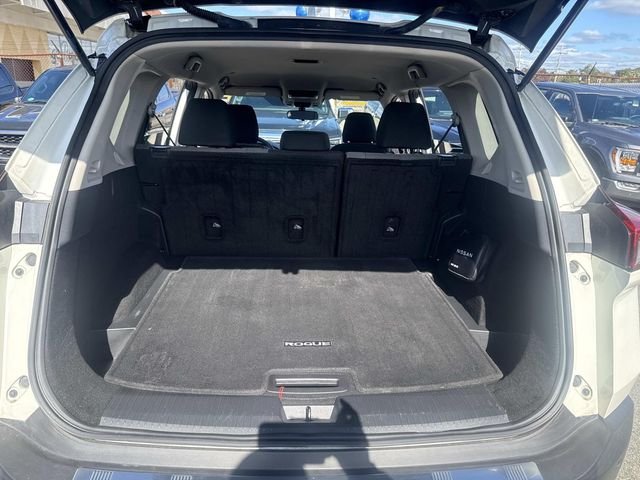 2023 Nissan Rogue SV - Photo 6