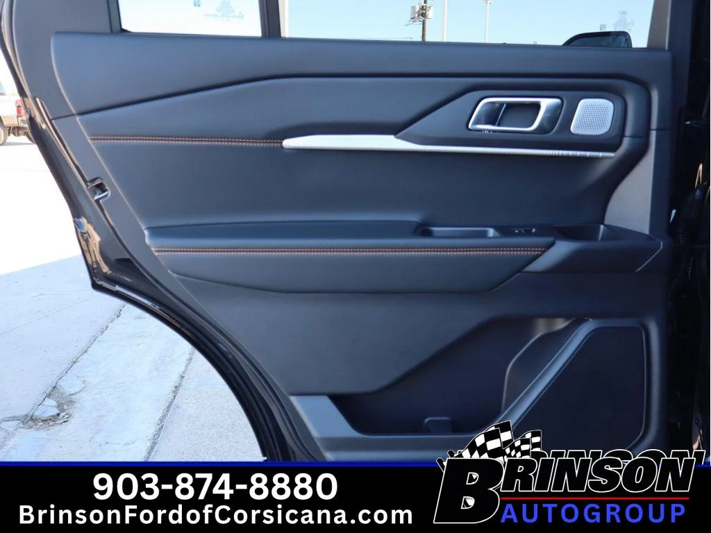 New 2026 Agate Black Metallic Ford Tremor image 6