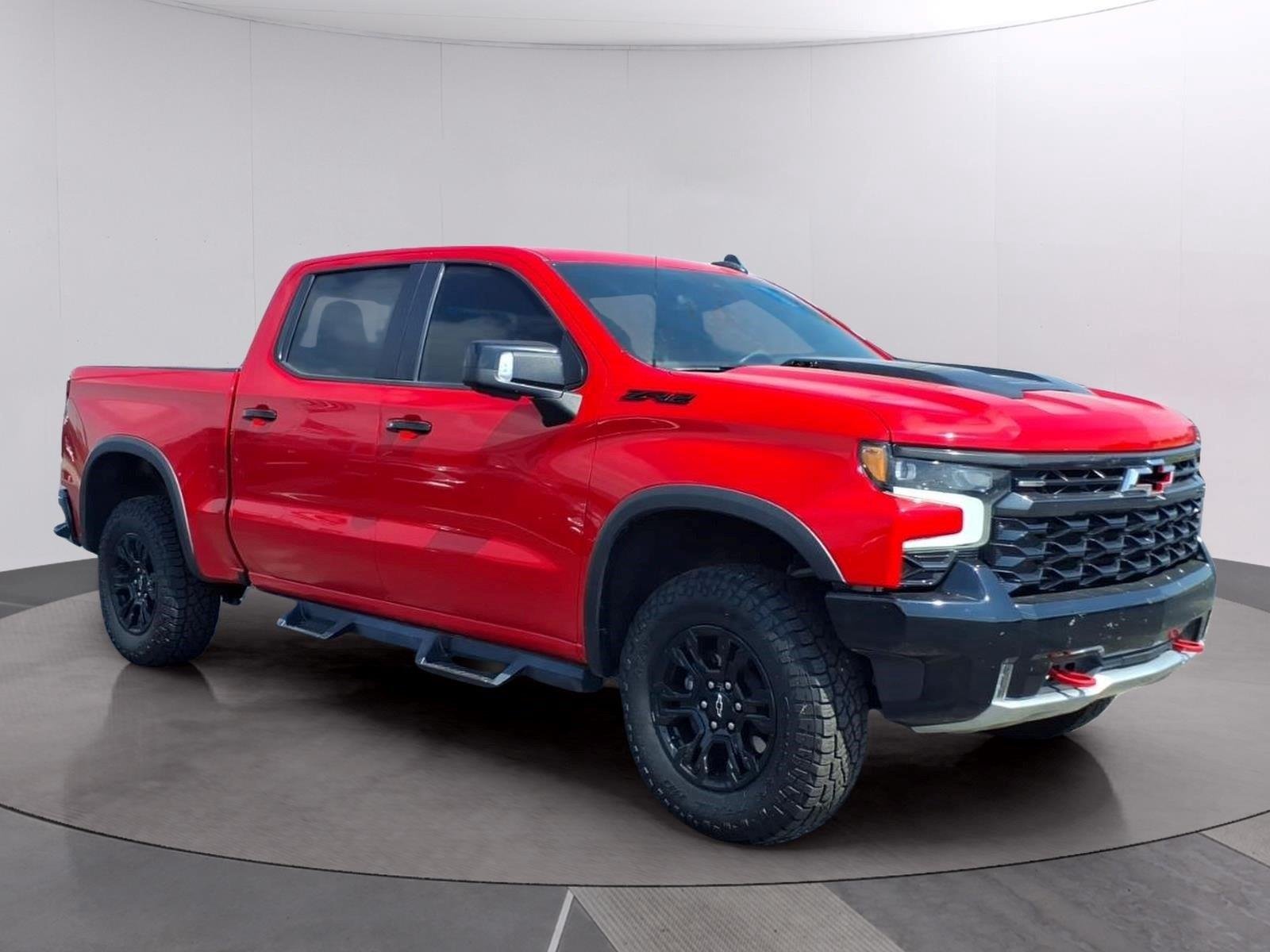 Used 2023 Red Hot Chevrolet ZR2 image 7
