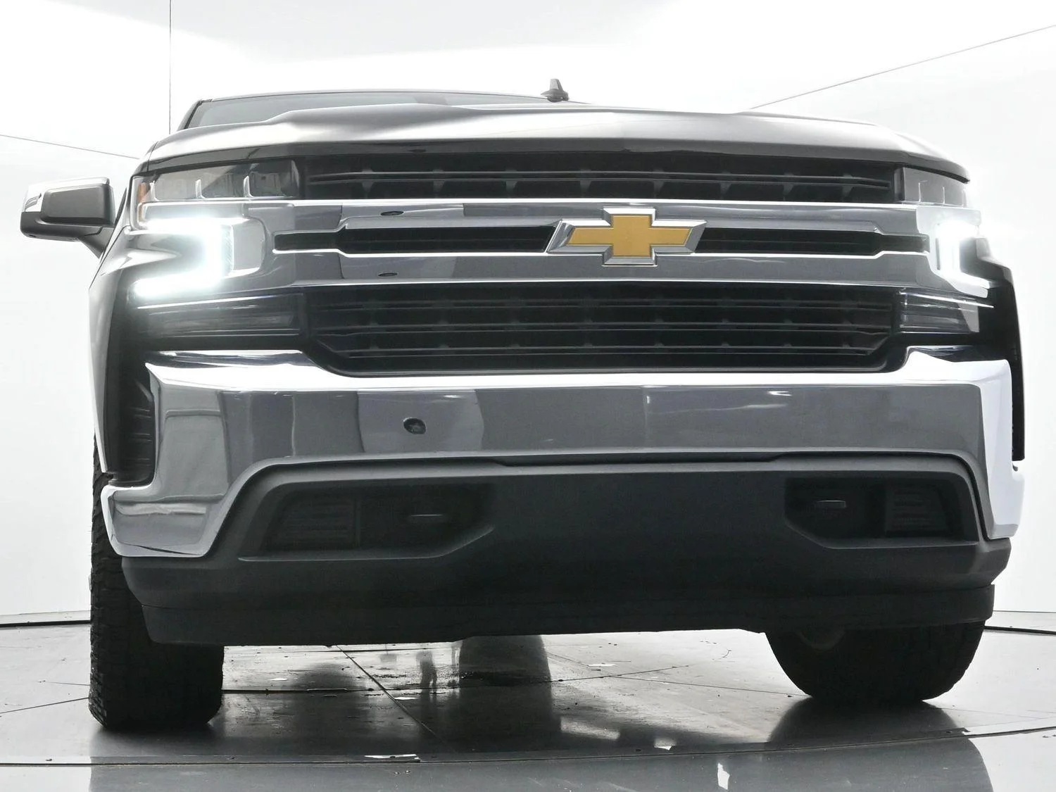 Used 2022 Black Chevrolet LT image 44