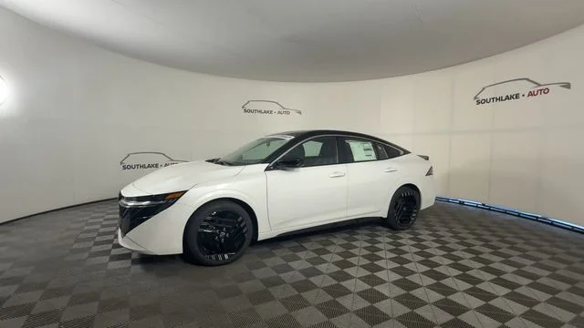 New 2027 Aspen White TriCoat / Super Black Two-tone Nissan SR image 4