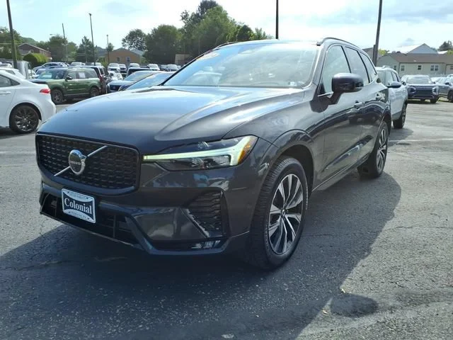 2024 Volvo XC60 Plus - Photo 8