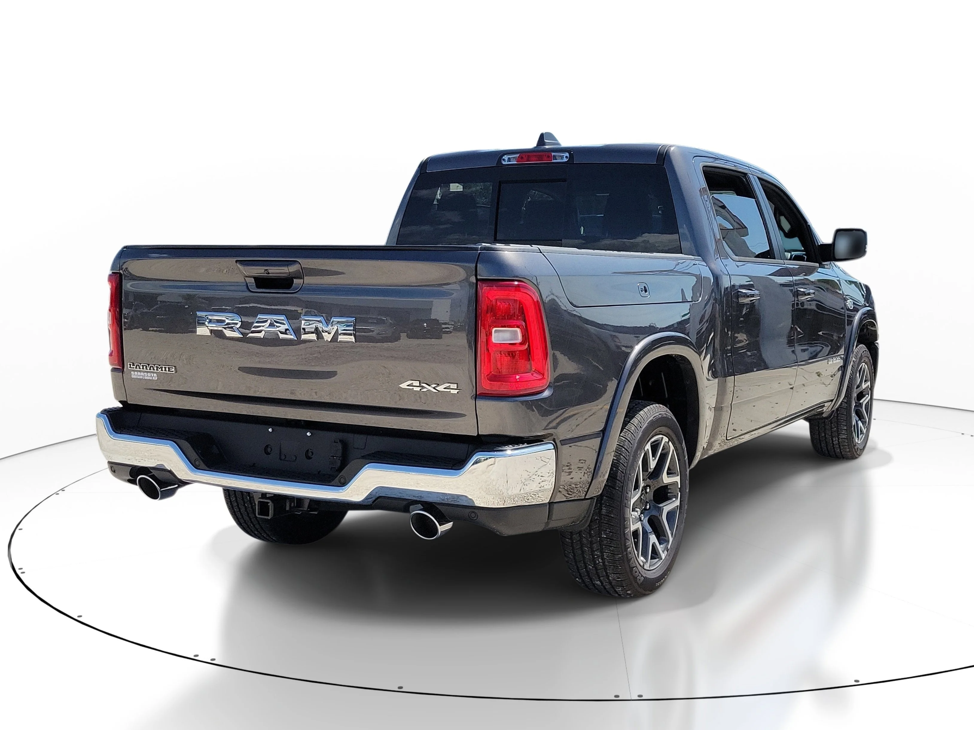 New 2026 Granite Crystal Metallic Clearcoat RAM Laramie image 6