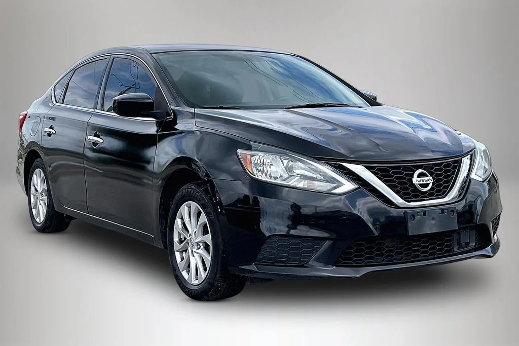 2018 Nissan Sentra SV CVT's photo