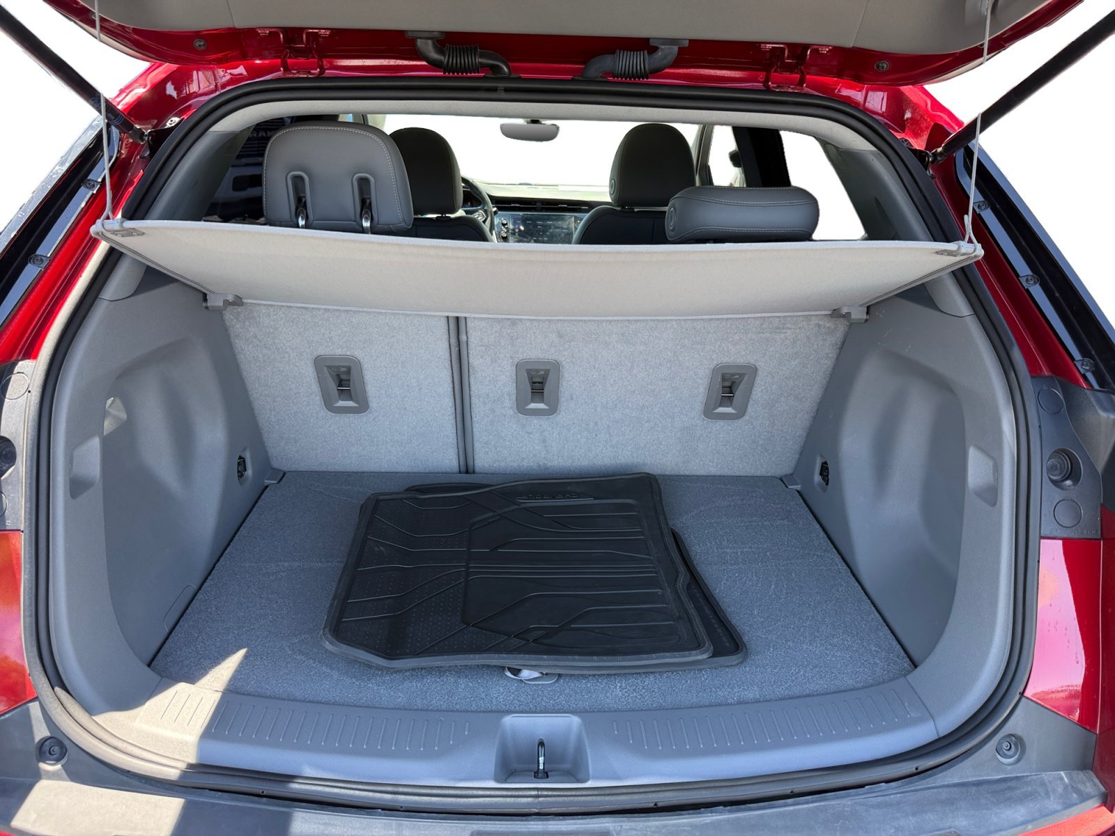 Used 2023 Radiant Red Chevrolet Premier image 17