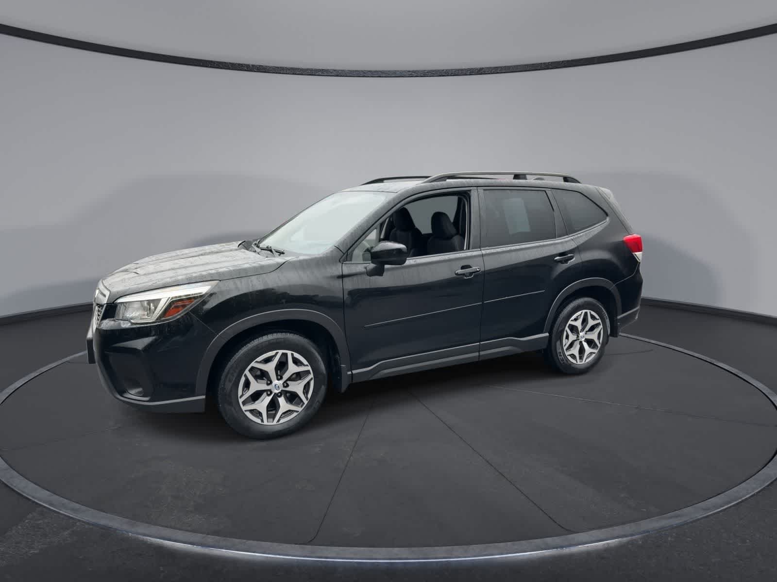 Used 2020 Crystal Black Silica Subaru Premium image 4