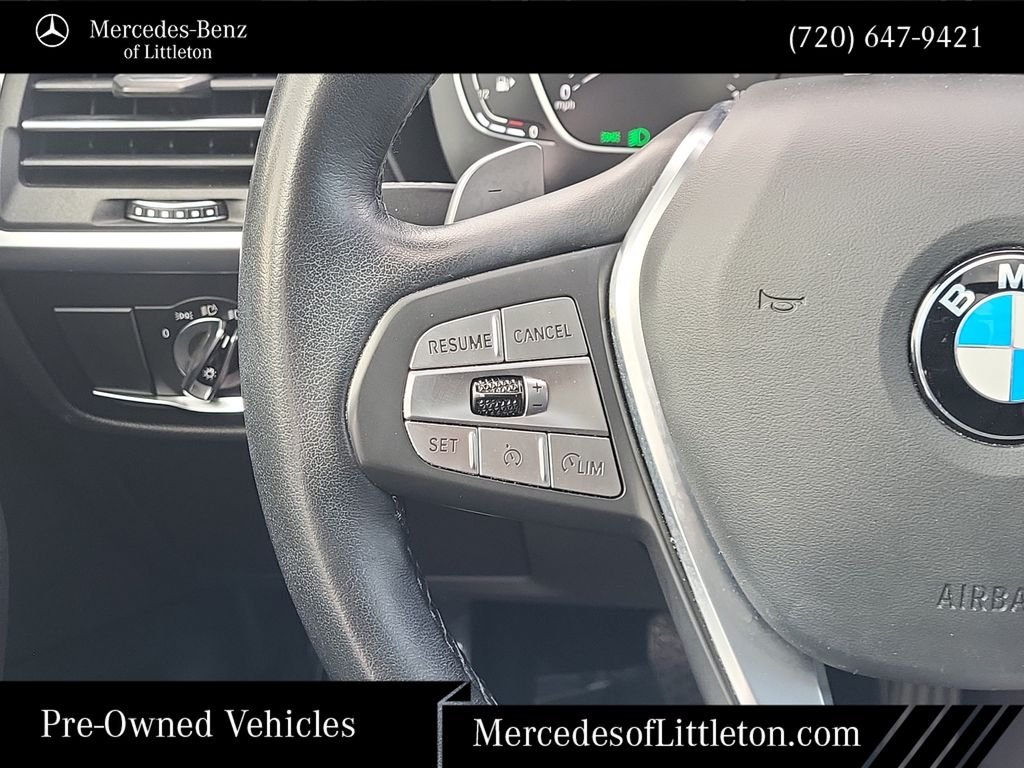 Used 2022 White BMW sDrive30i image 26