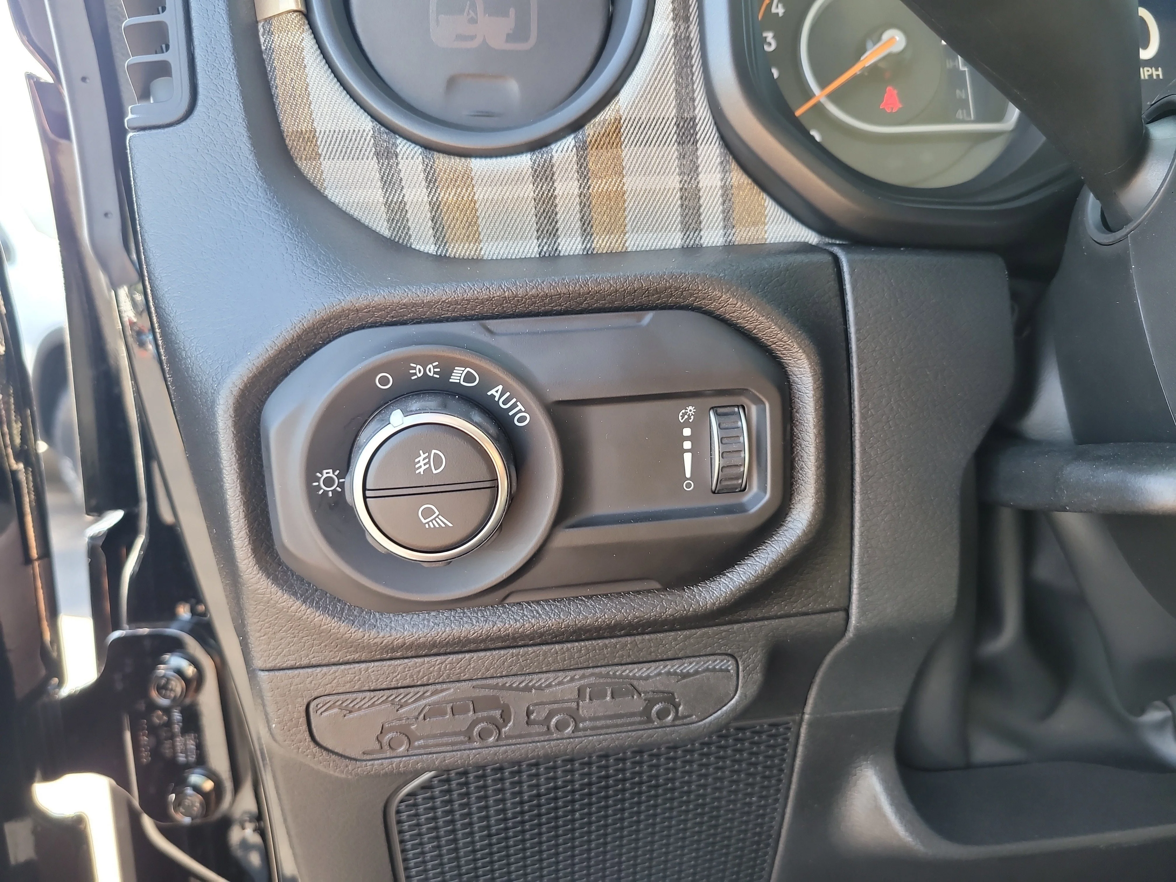 New 2026 Black Clearcoat Jeep 85th Anniversary Edition image 23