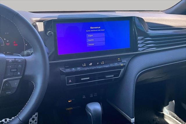 Certified Used 2025 ICE CAP Toyota  image 6