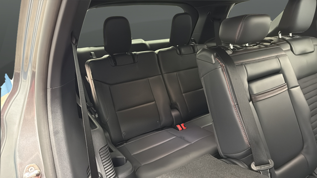 Used 2026 Carbonized Gray Metallic Ford ST-Line image 26