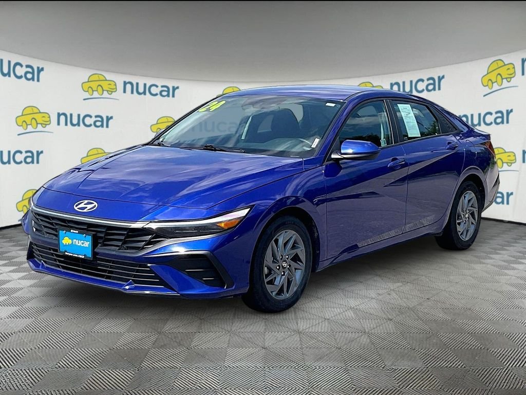 Used 2024 Intense Blue Hyundai SEL image 3