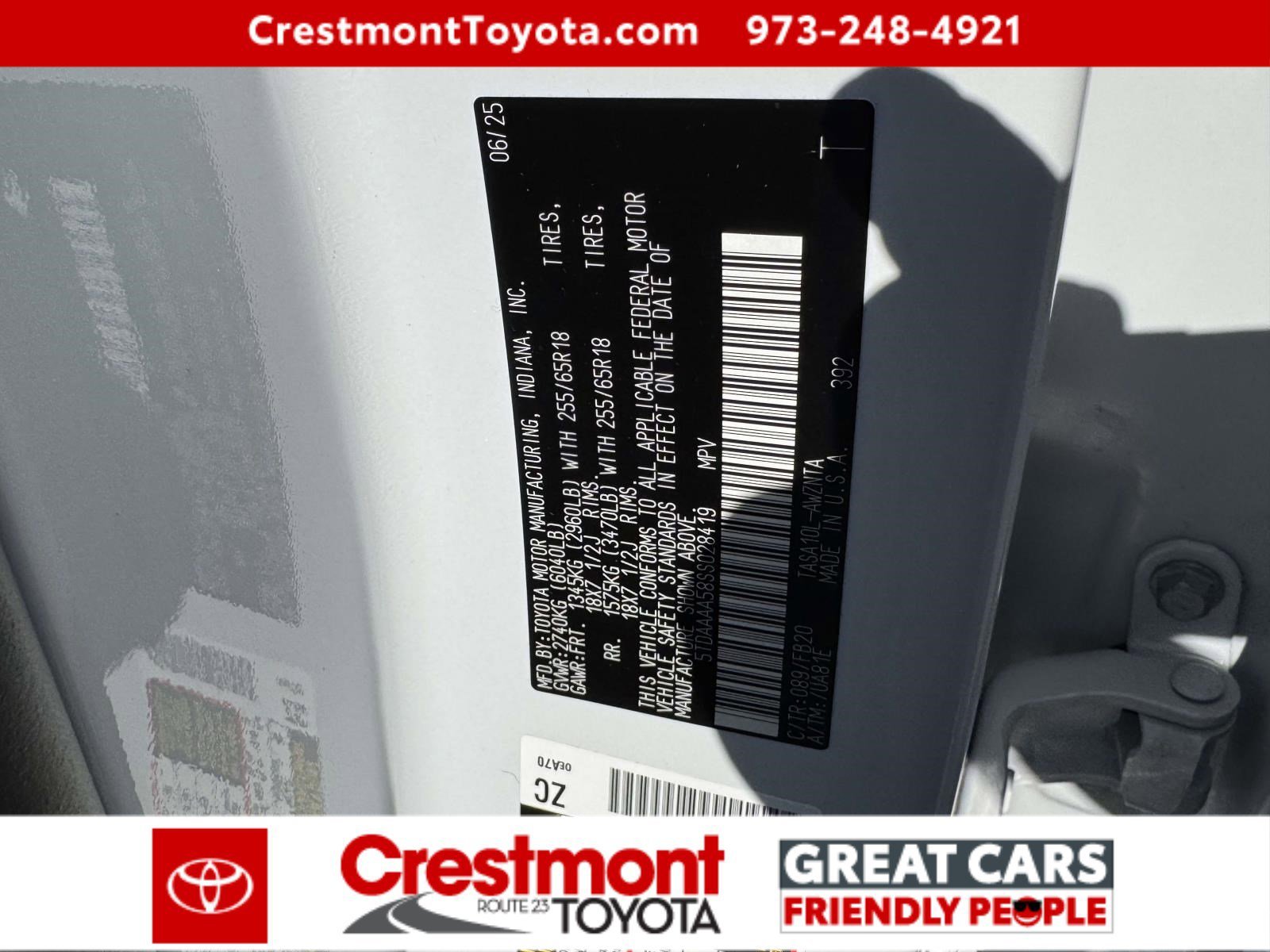 Certified Used 2025 Wind Chill Pearl Toyota LE image 16