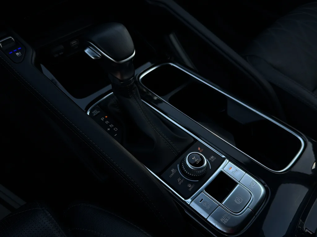 Certified Used 2023 Ebony Black Kia SX X-Line image 20