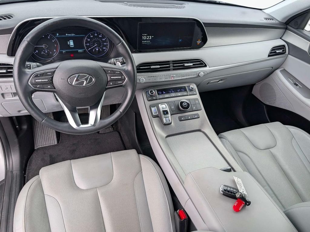 Used 2021 Silver Hyundai SEL image 19