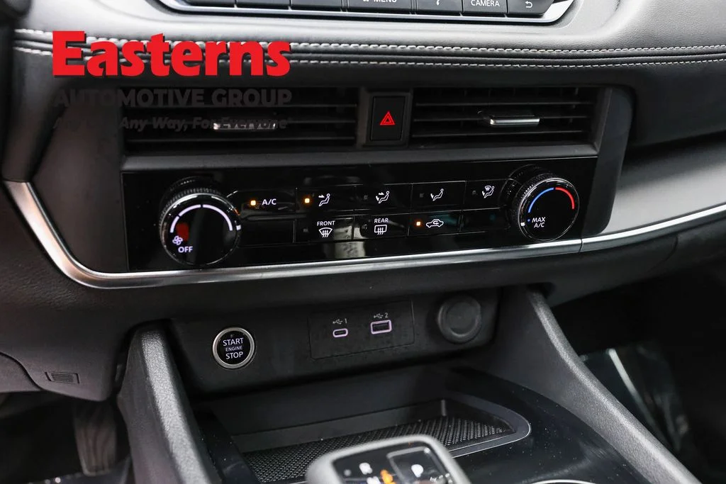 Used 2023 Black Nissan S image 19