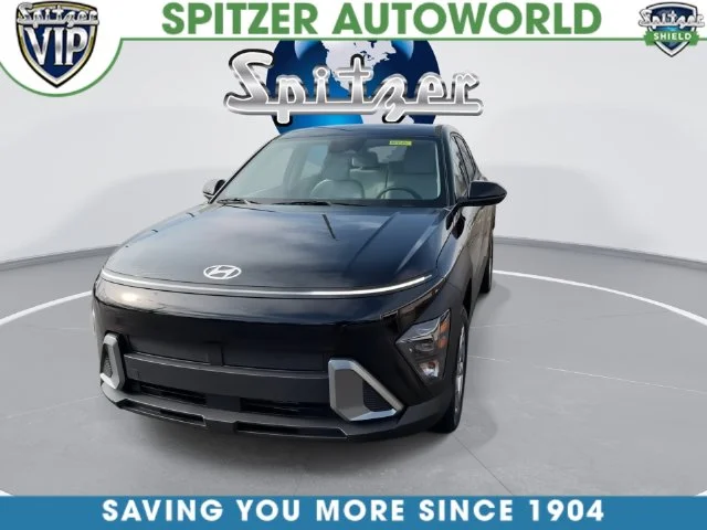 Used 2026 Black Hyundai SE image 6
