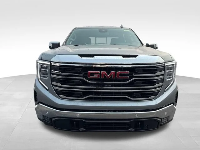 2026 GMC Sierra 1500 SLT - Photo 10