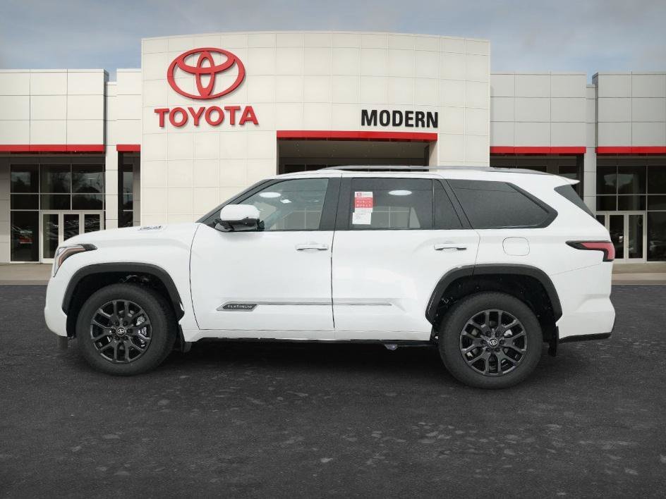New 2026 Wind Chill Pearl Toyota Platinum image 7