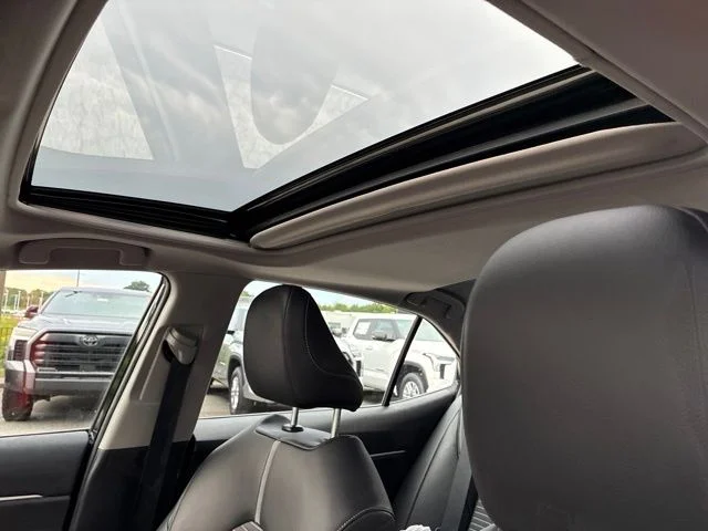Used 2022 Black Toyota SE image 6